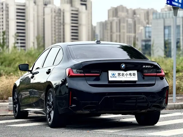 BMW 3 Series — Фото автомобиля 6