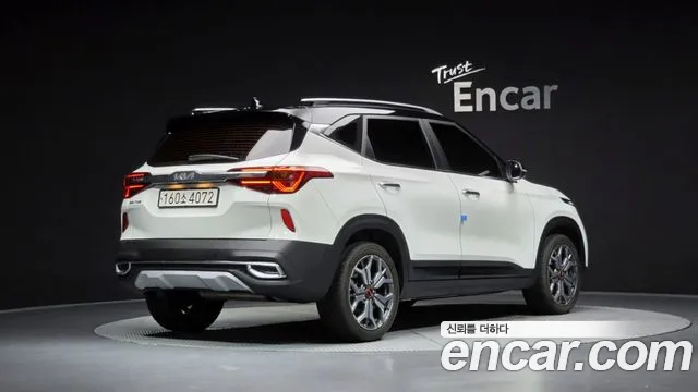 Kia Seltos Seltos Бензин 1.6 турбо 2WD — Фото автомобиля 2