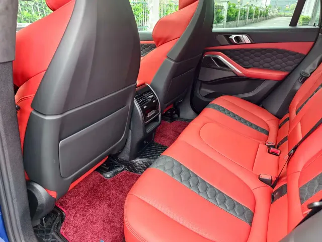 BMW X6 M — Фото автомобиля 10