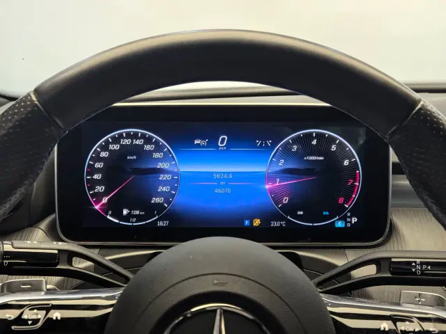 Mercedes-Benz C-Class — Фото автомобиля 18