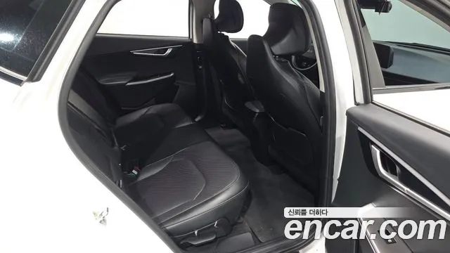 Kia EV6 — Фото автомобиля 11