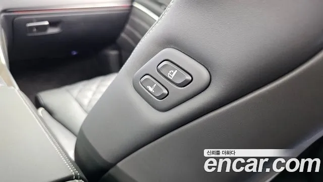 Genesis GV80 2.5T Бензин AWD — Фото автомобиля 29