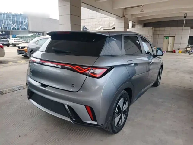 BYD Dolphin — Фото автомобиля 6