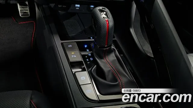 Hyundai Avante CN7 — Фото автомобиля 9