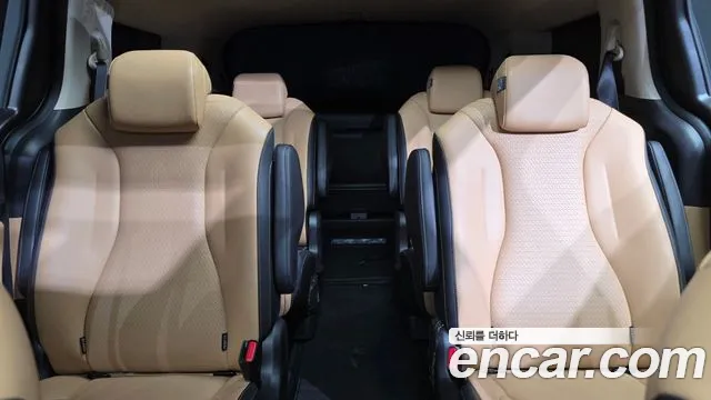 Kia Canival Carnival 4 поколение Дизель 9 мест Signature — Фото автомобиля 27