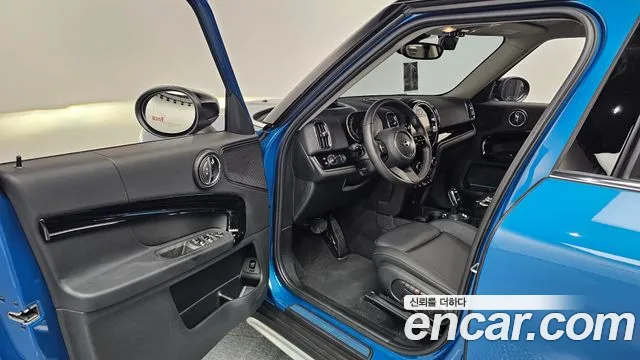 MINI Countryman — Фото автомобиля 10