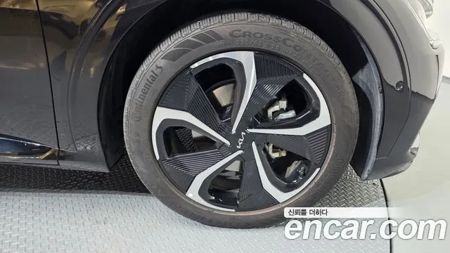 Kia EV6 — Фото автомобиля 5