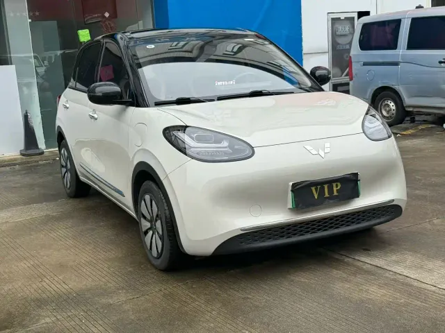 Wuling Bingo — Фото автомобиля 3