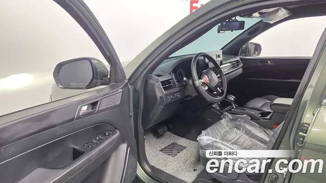 KG_Mobility_Ssangyong Rexton Новый Rexton Sport Khan Дизель 2.2 4WD — Фото автомобиля 10