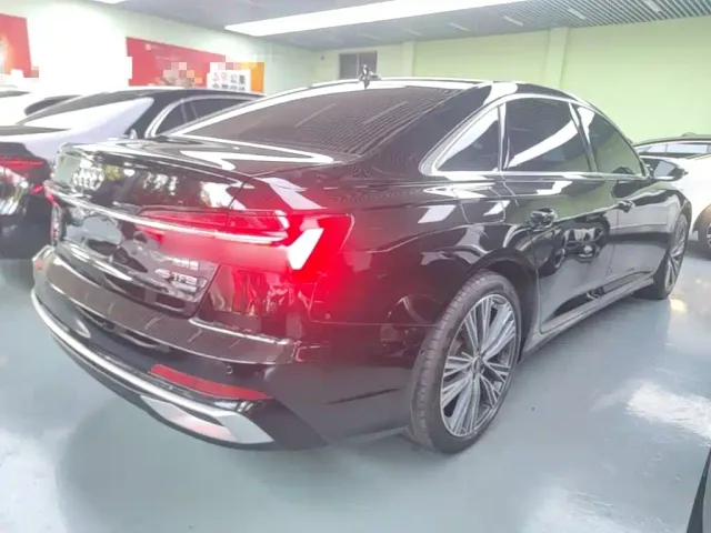 Audi A6L — Фото автомобиля 6