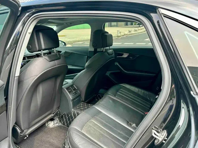 Audi A4L — Фото автомобиля 6