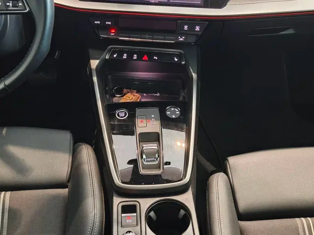 Audi A3 — Фото автомобиля 12