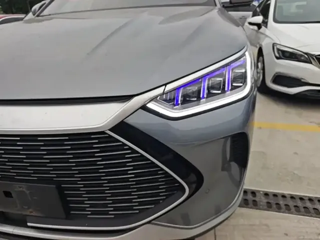 BYD Song PLUS — Фото автомобиля 23