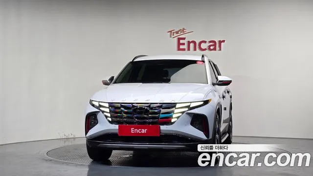 Hyundai Tucson Tucson (NX4) Бензин 1.6 турбо 2WD — Фото автомобиля 2