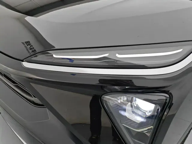 Nio EC6 — Фото автомобиля 21