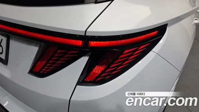 Hyundai Tucson Tucson (NX4) Бензин 1.6 турбо 2WD — Фото автомобиля 22