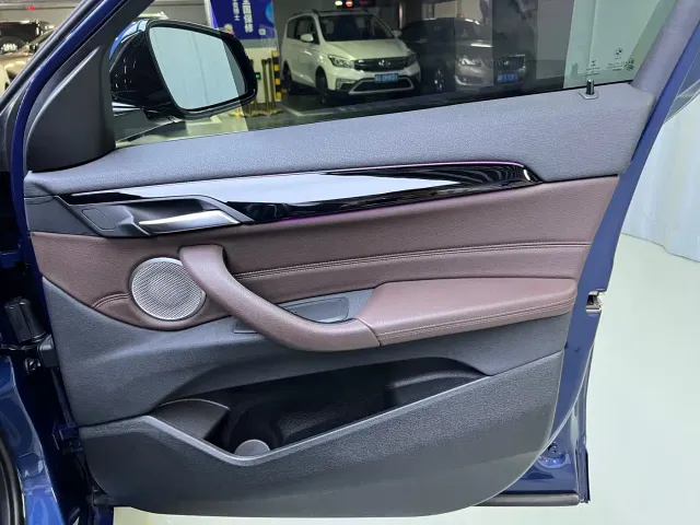 BMW X2 — Фото автомобиля 13