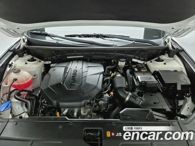 Hyundai Tucson Tucson (NX4) Дизель 2.0 2WD — Фото автомобиля 17