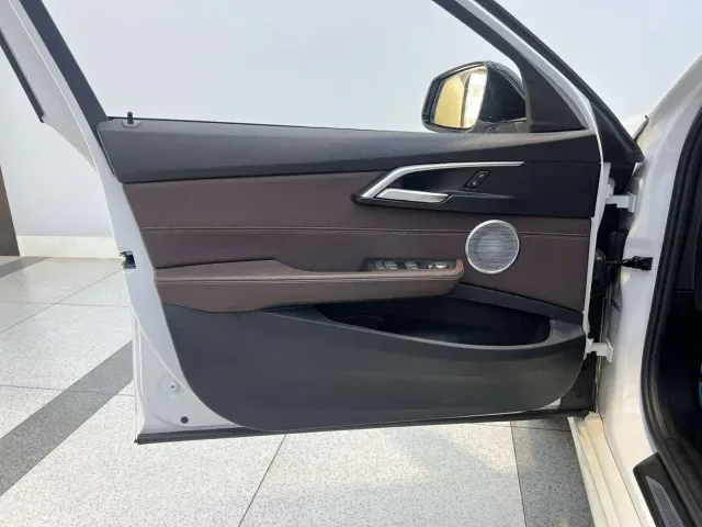 BMW 1 Series — Фото автомобиля 17