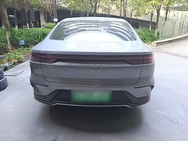 BYD Han — Фото автомобиля 5