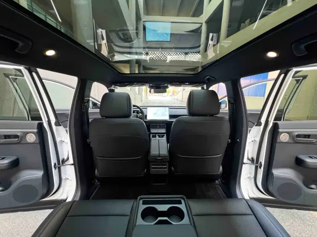 Toyota BoZhi 3X — Фото автомобиля 11