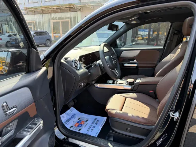 Mercedes-Benz GLB-Class — Фото автомобиля 15