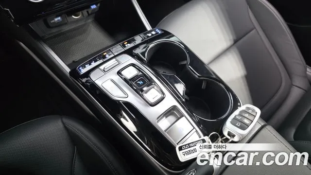 Hyundai Tucson Tucson (NX4) Дизель 2.0 2WD — Фото автомобиля 9