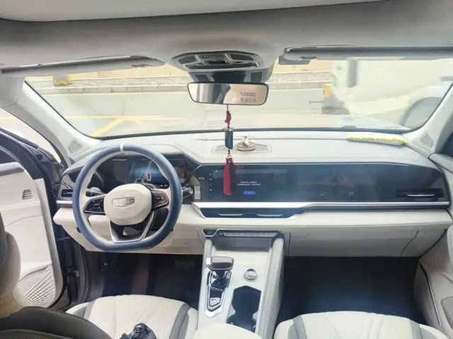 Geely Xingyue L — Фото автомобиля 11