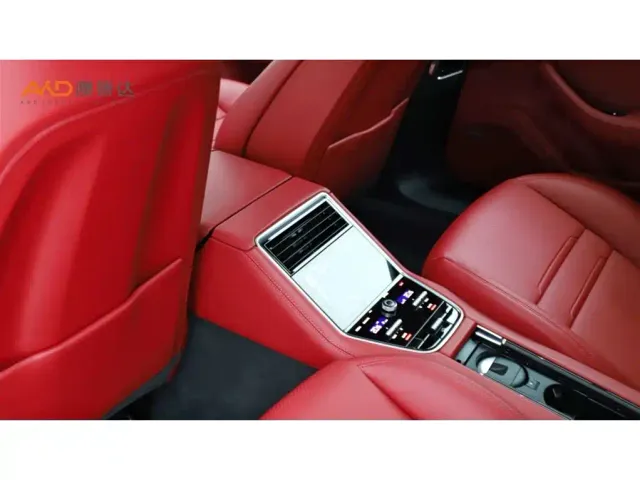 Porsche Panamera — Фото автомобиля 9