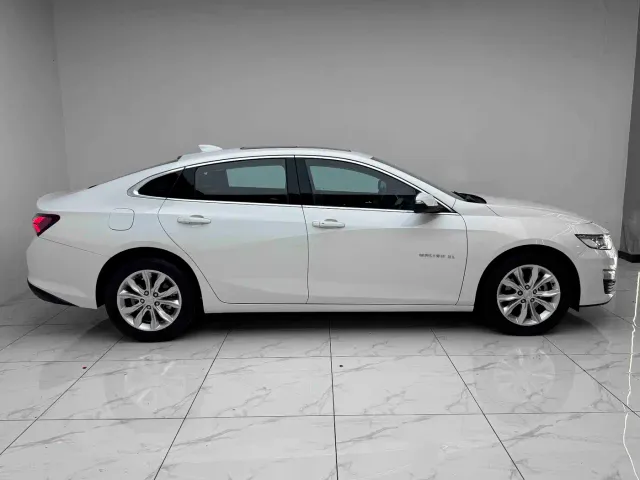 Chevrolet Malibu XL — Фото автомобиля 15