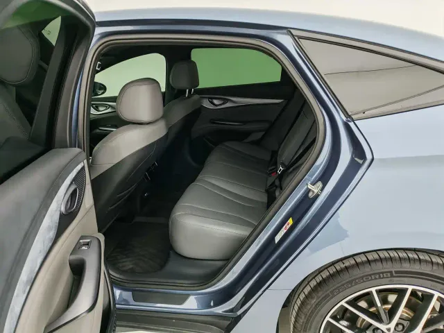 BYD Seal — Фото автомобиля 12