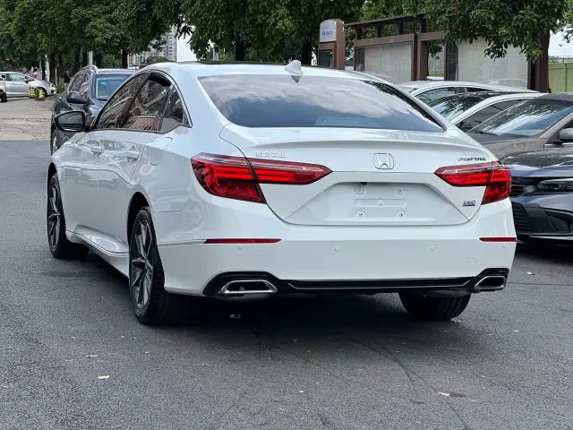 Honda Inspire — Фото автомобиля 7