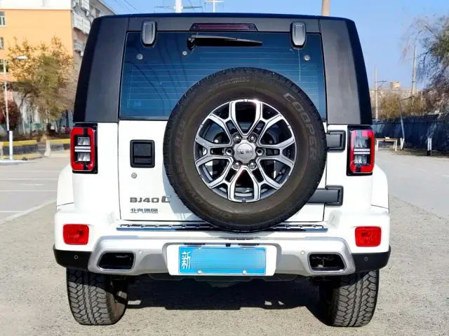 BAIC BJ40 — Фото автомобиля 5