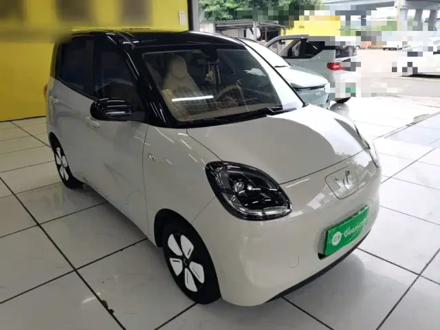 Wuling Hongguang Mini EV — Фото автомобиля 3