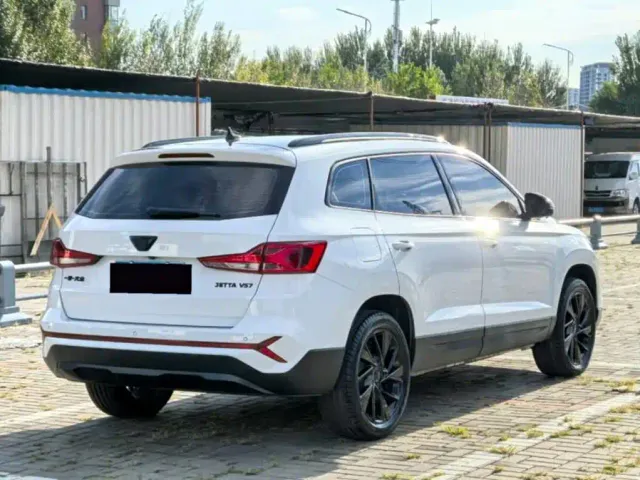Jetta VS7 — Фото автомобиля 8