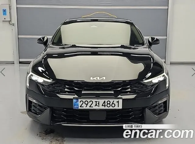 Kia K5 Generation 3 — Фото автомобиля 3