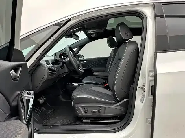 Volkswagen ID.3 — Фото автомобиля 12