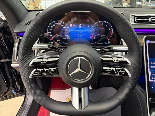 Mercedes-Benz S-Class — Фото автомобиля 18