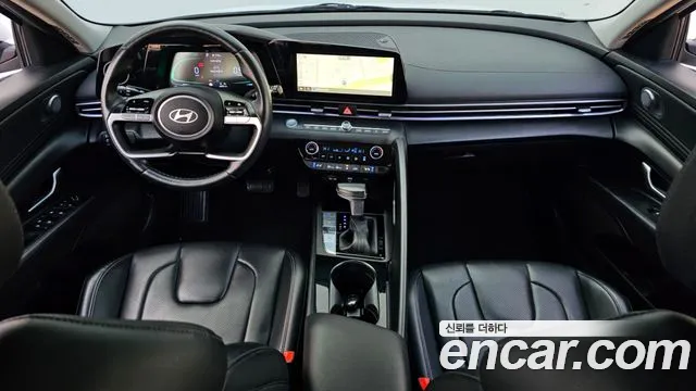 Hyundai AVANTE Новый Avante (CN7) — Фото автомобиля 7