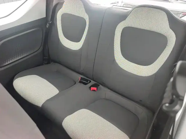 Wuling Hongguang Mini EV — Фото автомобиля 16