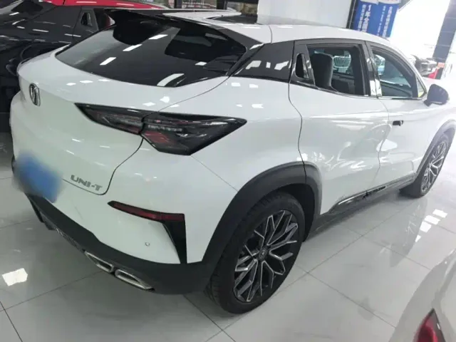 Changan UNI-T — Фото автомобиля 6