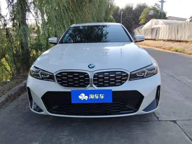 BMW 3 Series — Фото автомобиля 2