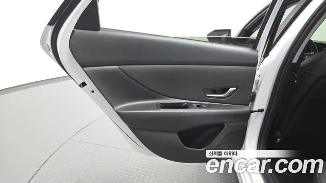 Hyundai Avante CN7 — Фото автомобиля 25