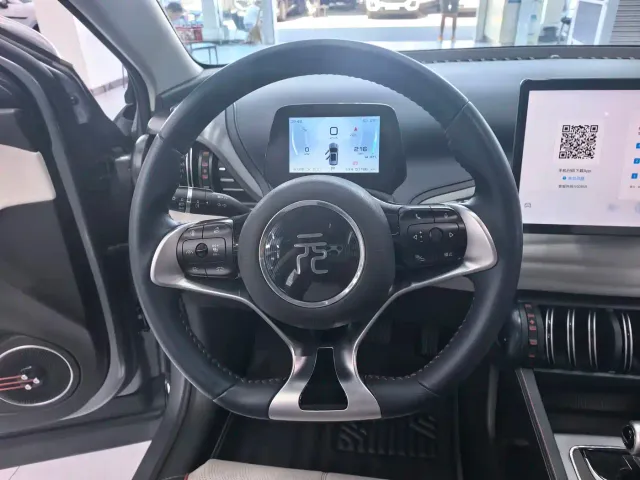 BYD Yuan PLUS — Фото автомобиля 8