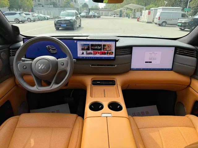 IM Motors LS8 — Фото автомобиля 6