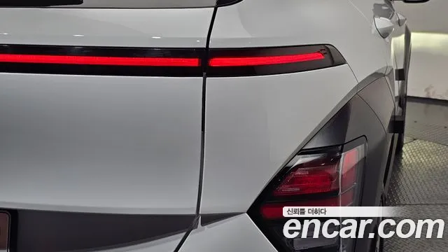 Hyundai Kona SX2 — Фото автомобиля 8