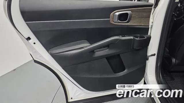 Kia Sorento Sorento 4-е поколение Дизель 2.2 2WD — Фото автомобиля 22
