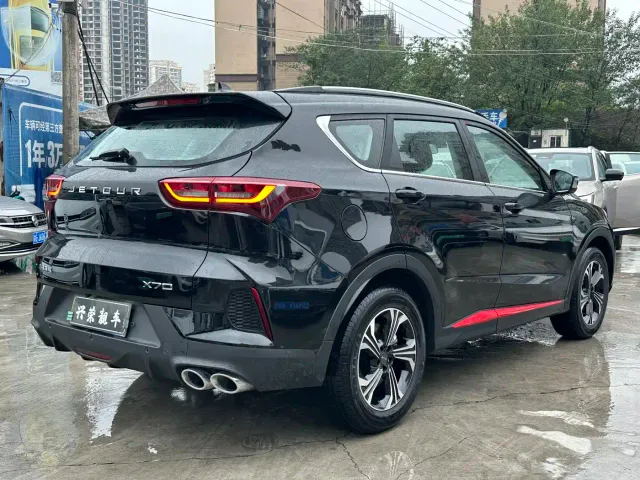 Jetour X70 — Фото автомобиля 5
