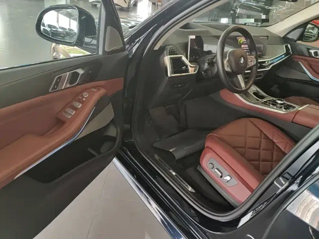BMW X5 — Фото автомобиля 15