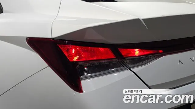 Hyundai Avante — Фото автомобиля 8